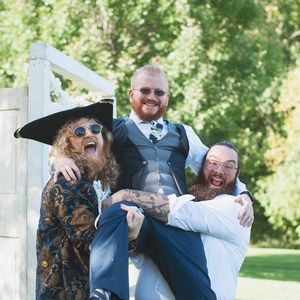 Meet your Posher, Nicholas